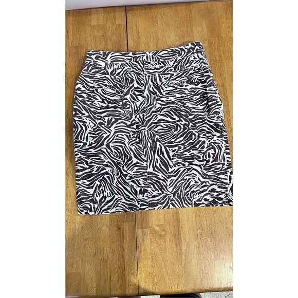 CHICOS BROWN ZEBRA PRINT SKIRT WOMENS SIZE 0 SIZE 29" - Picture 5 of 8